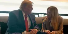 Trump: &laquo;Meloni mi ha implorato di fare foto con lei, mi ha fatto pena. Non ero obbligato a parlarle&raquo;