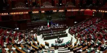 Piano Casa, stop alla corsia preferenziale ai fondi esteri