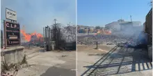Incendio a Gricignano di Aversa nella zona industriale, il rogo nel capannone domato dai vigili del fuoco
