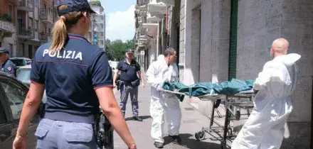 Mihaela Belecciu ha strangolato Isabella e si &egrave; impiccata al letto a castello. La chiamata dell'altra figlia per salvare la sorellina 13enne