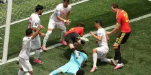Iran, il messaggio scritto dai giocatori nello spogliatoio: &laquo;Venuti con orgoglio, partiamo con dignit&agrave;&raquo;
