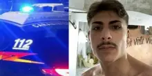 Napoli, Lorenzo Spasiano ucciso sotto casa: il 21enne (incensurato) colpito al petto da un killer solitario