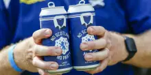 Mondiali, tifosi scozzesi e inglesi svuotano i pub a Boston: finisce la birra in citt&agrave; e i locali chiudono in anticipo