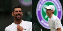 Sinner si allena con Djokovic sul Centrale di Wimbledon, sorrisi e risate per Nole e Jannik