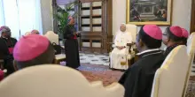 Leone XIV ai cardinali: &laquo;Ho bisogno di voi&raquo;. Il Papa cerca l'unit&agrave; della Chiesa e chiede un sostegno &laquo;forte, esplicito e pubblico&raquo;