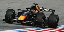 Live GP Austria, la diretta: Russell al pit-stop, Verstappen nuovo leader davanti ad Antonelli, Leclerc quinto, Hamilton settimo