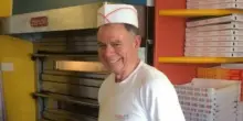 Raffaele Stipa, il pizzaiolo ucciso per 20 euro: chi &egrave; il killer Andrea Pellati, 43 anni, vive a pochi metri dalla pizzeria