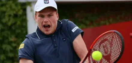 Jenson Brooksby, chi &egrave; il prossimo avversario di Sinner a Wimbledon: et&agrave;, ranking, caratteristiche e precedenti