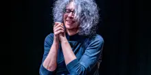 Giovanni Allevi: &laquo;Indosso un busto per proteggere le mie vertebre anche se mi indebolisce. La malattia ha lasciato segni indelebili&raquo;