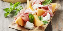 Carne, si pu&ograve; mangiare anche d'estate? I consigli dell'esperta per i menu a prova di caldo