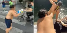 Il bullo (14enne) di Parigi, spinge ragazze nella Senna e spruzza acqua a chiunque. Arrestato dieci volte: &laquo;Ma non faccio nulla di male&raquo;