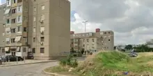 Minaccia di lanciarsi dal sesto piano, ragazzo salvato dalla polizia nel Napoletano