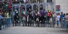 Palio di Siena, oggi la corsa dopo il rinvio: dove vederlo in tv e streaming, orario, le contrade in gara e i fantini
