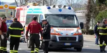 Uccide l'ex moglie ricoverata in ospedale e poi si toglie la vita gettandosi dal terzo piano, tragedia a Lucca
