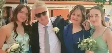 Mamma e figlia avvelenate, nuova pista sulla ricina: tre sospettati, il viaggio all'estero, il party e il fattore che pu&ograve; cambiare tutto