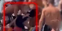 Si siede sul lettino sbagliato, 13enne aggredita in resort: uomo la picchia e le rompe il naso