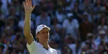Sinner, perch&eacute; i genitori non vanno a vederlo a Wimbledon: &laquo;Invitati nel Royal Box, ecco cosa mi hanno risposto&raquo;