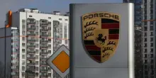 L'auto tedesca sempre pi&ugrave; in crisi: Porsche taglia altri 4mila posti