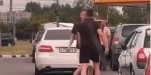 Russia, risse ai distributori di benzina: panico dopo l'impennata dei prezzi. Mosca ammette la crisi del greggio. Cosa c'&egrave; dietro