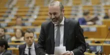 Manfred Weber: &laquo;Inaccettabili gli insulti. Per un?Europa sovrana serve la difesa comune&raquo;