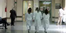 Napoli, il padre &egrave; morto per un errore medico, la figlia non l'ha mai conosciuto: potrebbe essere risarcita con un milione
