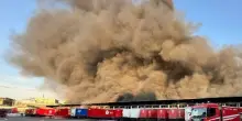 Incendio Brt a Milano, inchiesta della procura: finestre chiuse e divieti nel raggio di 2 km