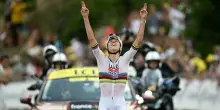 Tour de France 2026, Pogacar senza limiti: stacca tutti sul Tourmalet e rifila quasi 3 minuti a Vingeegard, tappa e maglia gialla