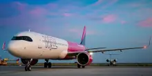 ?Volo Wizz Air Londra-Atene sfiora il disastro aereo per pochi secondi: l?errore di calcolo dei piloti