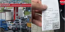 Russia, la benzina vola a oltre 5 euro al litro: lo scontrino choc in Crimea, ecco l'effetto degli attacchi con i droni di Kiev