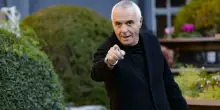 Giorgio Panariello: &laquo;Cos&igrave; &egrave; morto mio fratello Franco, raccontarlo &egrave; stato liberatorio. La comicit&agrave; con l'IA? Ci ho provato ma non funziona&raquo;