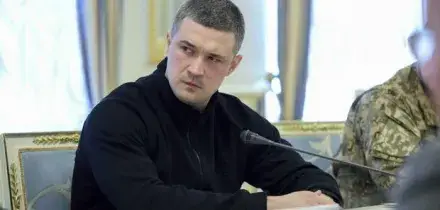 Ucraina, Fedorov lascia il ministero della Difesa sotto richiesta di Zelensky: il possibile successore e le ragioni delle dimissioni