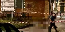 Accoltellato in strada dopo una lite: Antonio Greco, 80 anni, muore sul colpo. Fermato il responsabile