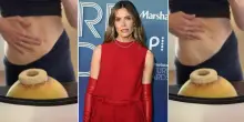 Mandy Moore mostra la pancia: &laquo;Ecco il mio corpo dopo tre figli in tre anni, con la pelle flaccida e tutto il resto&raquo;
