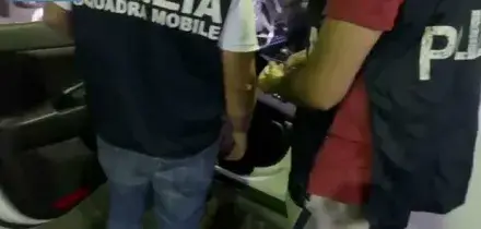 Arrestata 17enne italiana: aveva espresso &laquo;la volont&agrave; di martirio in nome di Allah&raquo;. Le chat e il manuale per gli ordigni