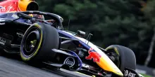 F1, Gp Belgio libere 1: Verstappen brilla davanti a Hamilton e Leclerc, ma rispetto al '25 le monoposto sono pi&ugrave; lente di 5"