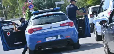 Moglie incinta, il marito la costringe a prostituirsi. &laquo;Massacrata di botte se guadagnava poco&raquo;: lei trova rifugio in un bar. Orrore a Padova