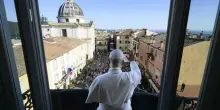 Caldo record nei magazzini di Papa Leone: malore tra i facchini, arrivano (solo) dieci ventilatori