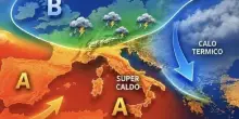 Meteo, ultimo weekend di caldo record: dalla prossima settimana le temperature calano di 5 gradi. La mappa regione per regione