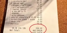 Scontrino da 532 euro per la cena a Porto Cervo: &laquo;L'estate in Sardegna in una foto&raquo;. Acqua a 12 euro, caff&egrave; a 10