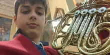 Alessandro Sforzini, 14enne, muore folgorato da cavi elettrici durante una battuta di pesca
