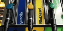 Gasolio sporco, altri tre casi, toccata quota 20. La Guardia di finanza apre un'inchiesta: acquisite le carte delle segnalazioni