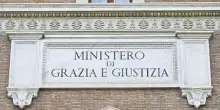 Concorso Ministero della Giustizia, 1.500 posti anche per diplomati: requisiti e scadenza