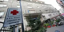 Napoli, 34enne accoltellato in Corso Umberto: ricoverato in codice rosso al Vecchio Pellegrini