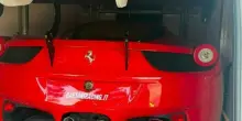 Ferrari da 200mila euro rubata a un imprenditore prima della gara, ritrovata dopo due mesi. &laquo;Il furto uno sgarbo al pilota&raquo;
