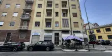 Donna trovata morta a Torino, indagato l'ex compagno: il corpo di Daniela Florea era in un letto contenitore