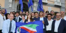 Comuni sciolti, Fdi attacca: legami sospetti con i clan, Schlein e Conte in silenzio