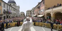 Papa Leone, il messaggio a Trump e Netanyahu: &laquo;Sospendere gli attacchi e riaprire gli spazi di dialogo per la pace&raquo;