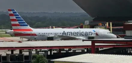Malori tra i 6 sei assistenti di volo tre ore dopo il decollo, l'aereo da Roma a Filadelfia costretto ad atterrare a Dublino