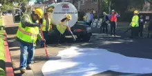 &laquo;Hanno ricoperto le strade con una speciale vernice: cos&igrave; la temperatura &egrave; scesa fino a 10 gradi&raquo;