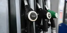 Carburante, per benzina e diesel un miliardo in pi&ugrave; di spesa ad agosto